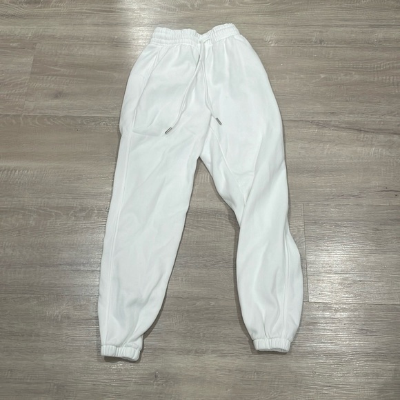 H&M Pants & Jumpsuits Hm Womens Bottom White Sweatpantsjoggers